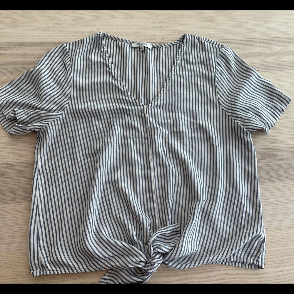 Madewell Short Sleeve blouse - size L